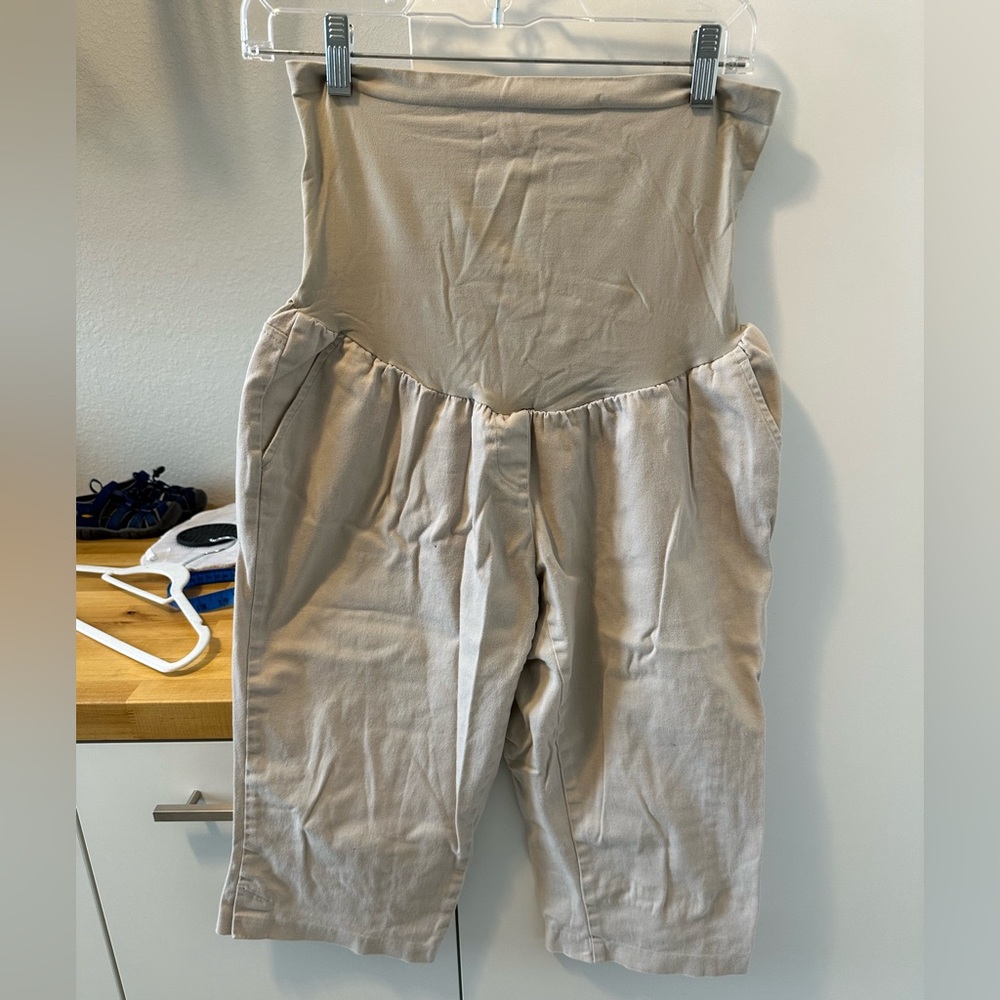 Maternity capris/bermuda shorts